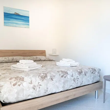 Vakantiehuis Giodi Centro San Teodoro (Sardinia)
